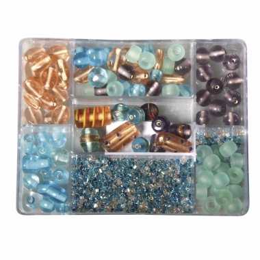 Voorraaddoosje met turquoise/parel kralen